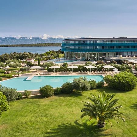 팔켄슈타이너 호텔&스파 이아데라 돈제페트레케인 외부 사진 The Westin Resort Lake Annecy